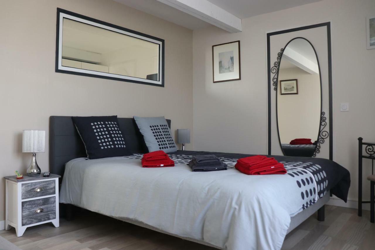 Villa Des Sables Avec 1 Studio Pour 2 Personnes Pouvant Etre Complete Par Une Chambre Avec Sa Salle De Bain Et Wc Si 4 Personnes Cabourg Luaran gambar